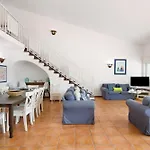 Villa Aveiros
