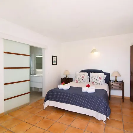 Villa Aveiros